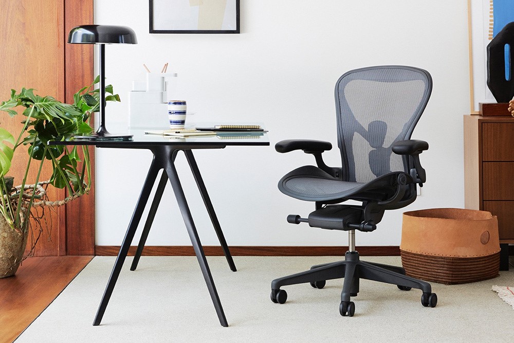 نوین فیکس از قطعات استاندارد برای تعویض و تعمیر قطعات صندلی استفاده می کند